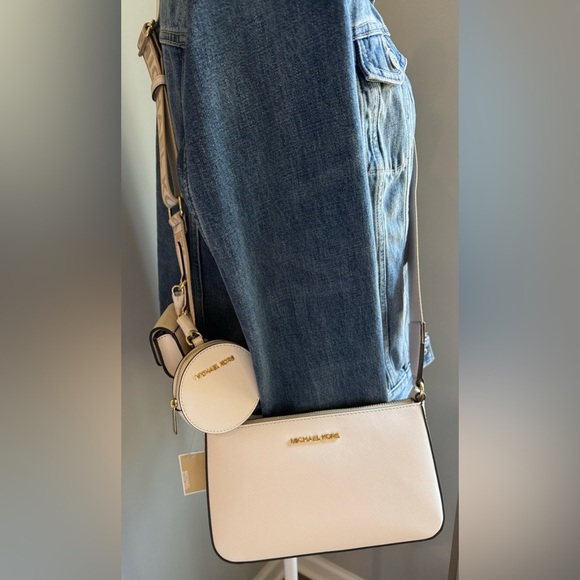 MICHAEL Michael Kors Handbags - Michael Kors Jet Set Travel | New with Tags